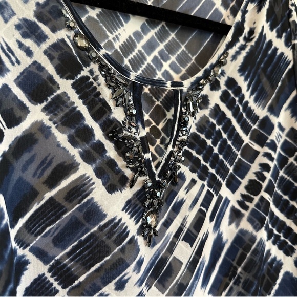 Susan Graver sheer navy and white tunic beaded neck three fourths sleeve size 14 - Picture 10 of 11